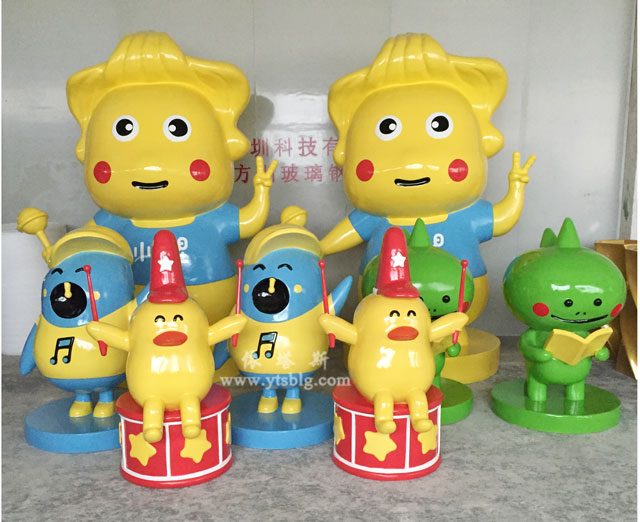 玻璃鋼小佳星雕塑