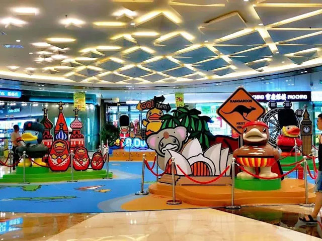 江蘇購(gòu)物廣場(chǎng)DP點(diǎn)美陳主題IP展