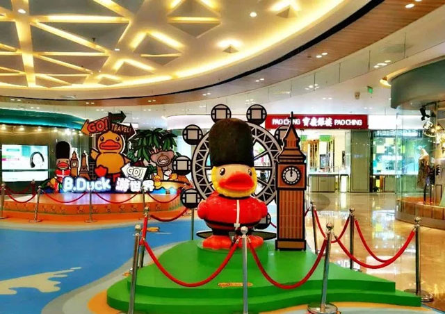 江蘇購(gòu)物廣場(chǎng)DP點(diǎn)美陳主題IP展