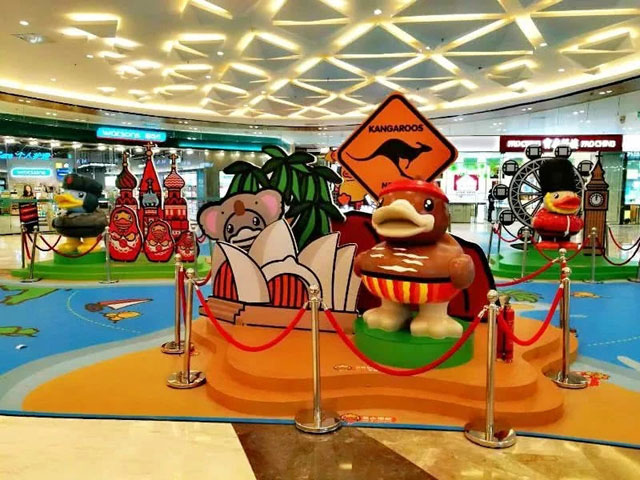 江蘇購(gòu)物廣場(chǎng)DP點(diǎn)美陳主題IP展