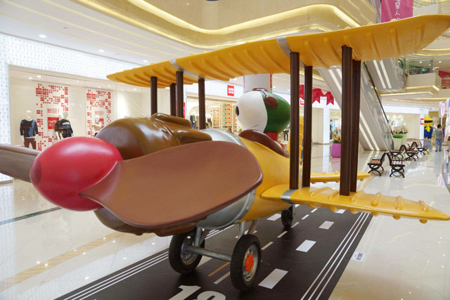 商場(chǎng)美陳展示DP點(diǎn)陳列