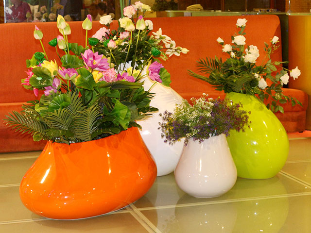 玻璃鋼藝術(shù)花缸組合