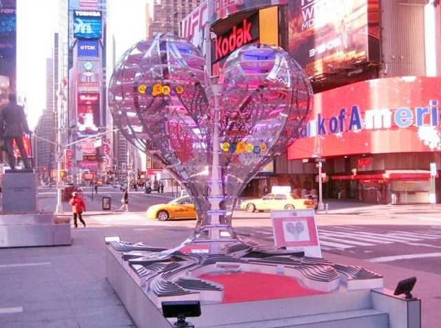 商業(yè)中心開(kāi)業(yè)美陳戶外裝飾